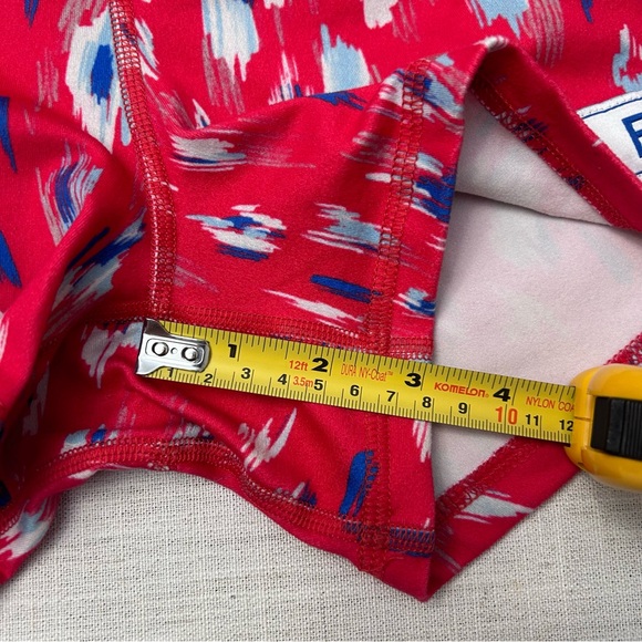 FLEO CrossFit Shorts Women’s Size Small - Picture 5 of 5